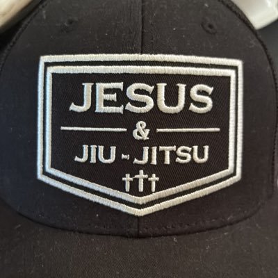 Rayy_Ray_21's profile picture. Serviam