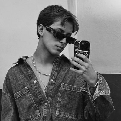 ingrcry's profile picture. 