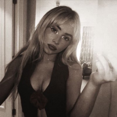 ursweetliv's profile picture. 21 | 𝑚𝑦 𝑑𝑖𝑔𝑖𝑡𝑎𝑙 𝑑𝑖𝑎𝑟𝑦 | social media: oliwkapopczynska & zaczytana__liv | 𝑑𝑎𝑛𝑖 𝑚𝑦 𝑙𝑜𝑣𝑒 #KPDH #KATSEYE #TateMcRae #SabrinaCarpenter