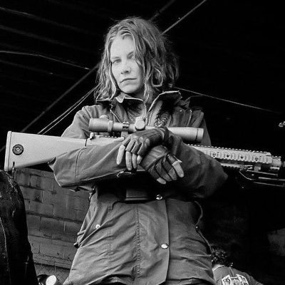 Hues0fgreene's profile picture. #TWD #DeadCity Mama bear to @RheeHersheljr⠀⠀⠀⠀⠀⠀⠀