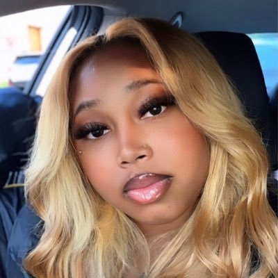 Shenitawandax's profile picture. Just simple things there like,.. Curvy Erotic ❤ Juicy 💦🌊