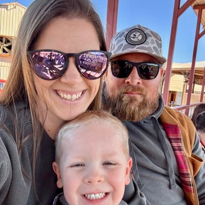 Coach_Mahaffey's profile picture. James 4:6 // Husband // Father // AHC // RB’s // Dawson County High School