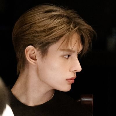 juhoonophile's profile picture. 