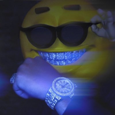 __ayiaC's profile picture. Welcome to my journal📓#LLMB🕊️❤️‍🩹