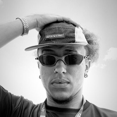 bujazin's profile picture. poeta • arte educador • dançarino • rapper • produtor cultural