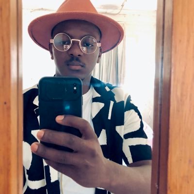 ZamaGodlimpi's profile picture. fun, loving .. easy to get along with... hustle is my middle name😊😊