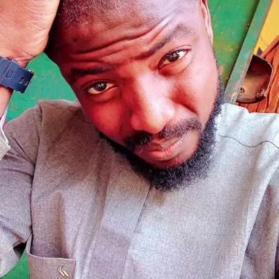 almamytoure007's profile picture. 