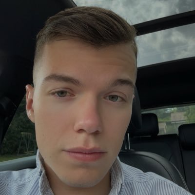 Dr_max121's profile picture. UNIBA - faculty of management