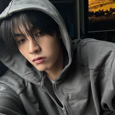 jdnuea's profile picture. 𖤐 𓈒࣪  ᭡ ˖  @ChenRcj ♡ @dunknatachai
                                                ⤹ dare you to death • jadekamin era ?! 𖦹︎   ִֶָ  ࣪ ៹  ☄️