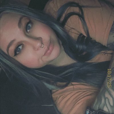 Tommi_Joann's profile picture. help me im trapped in spaghetti 🍝 #Leo ☀️ #Pisces 🌙 #Libra 🌥 she/her