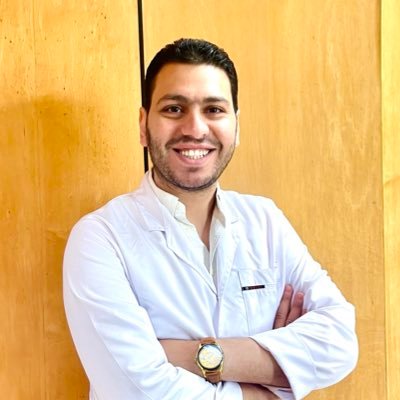 Ortho_Easy's profile picture. 🦴 Orthopedic Surgeon 🦴