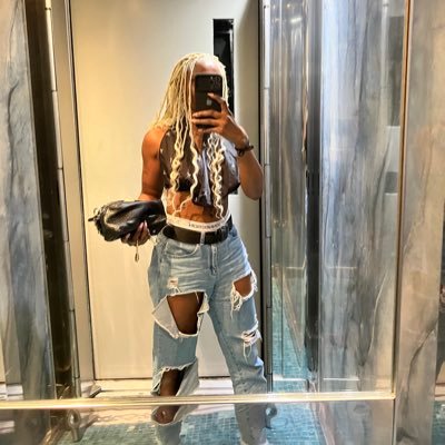 janeblack900's profile picture. CEO JBQ Ltd. certified fitness trainer (PT), exhibitionist, personal shopper, IG @JBQ _fitness. contact :blackfitness709@gmail.com