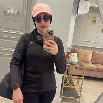 YoHammad2's profile picture. Doctor 👩🏻‍⚕️ UK 🇬🇧 Egypt 🇪🇬🏠