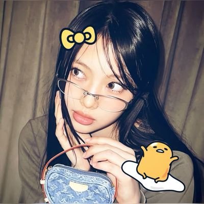 BogadoSant8248's profile picture. NEWJEANS