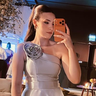 caasantin's profile picture. Conta pessoal da @FalaSantin | RMCF y SCCP ⚽️ | Tennis 🎾