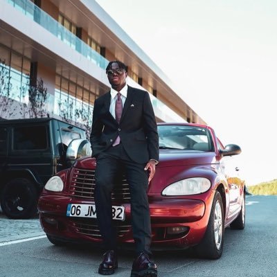 icardi31156532's profile picture. 