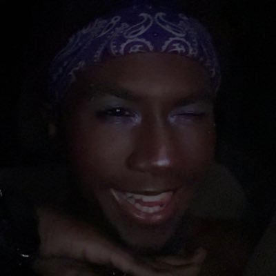 r3portxed's profile picture. losing my mind and crying one day at a time 😈💜