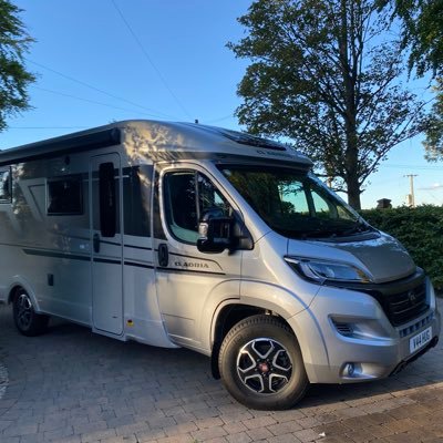 kmdavidhughes's profile picture. 