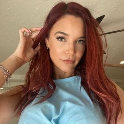 CrazierTra89598's profile picture. 