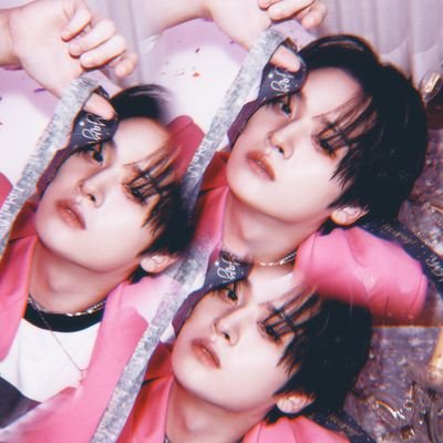 goldenjung9497's profile picture. Queen of MinChan nation, author of Leg Day 💜🩵// Channie? he's kinda fun these days (header drawn by @0Your_Mom0 )