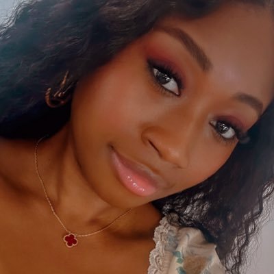 lilmiss_ice's profile picture. A Faithful Witness ✝️ I’m a well- watered garden, bearing fruit in every season 🍇🫒 | M.D | MPH