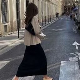 Ymwiwal2900's profile picture. 