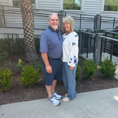 ReneGrami's profile picture. Jesus first, wife, mother of 2, Grami of 4 ❤️ no dm’s