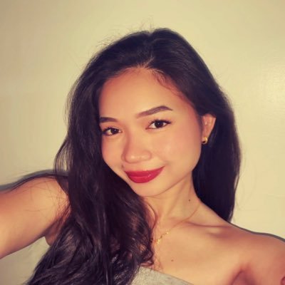 yaneyxx's profile picture. 🇵🇭️ // 22🖤// Keep the faith. Whatever happens, keep the faith.💕 Nadie puede ser como Dios.