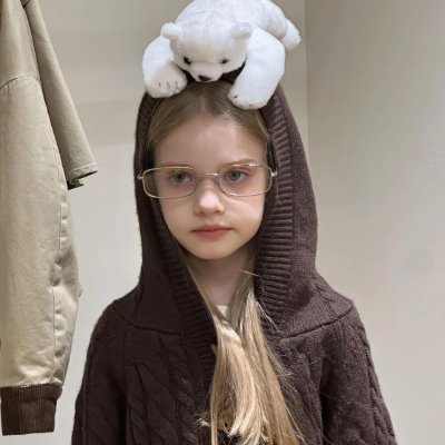 Pearl_LilyJ's profile picture. In the art of living, I create masterpieces, blending joy with the colors of my soul. 🎨💎