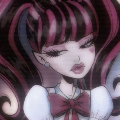 Chickpeazs's profile picture. sbmi 34 /\ cbmi low18s /\gbmi low 17 /\ugw bmi 16 Edtwt+sh+drug(ig?). ~Inner thoughts~16~