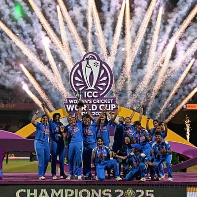 midnightraiinss's profile picture. professional procrastinator