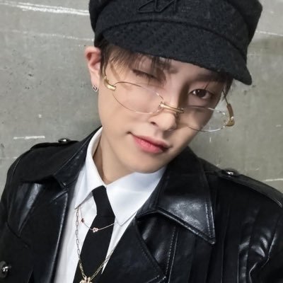 wishingxonastar's profile picture. idk i like ncteez ᶻ 𝗓 𐰁 .ᐟ