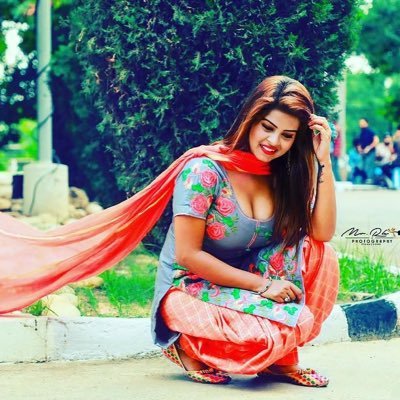 simar95991's profile picture. 