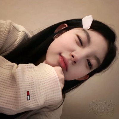 LwHYRe6WmVHbOq6's profile picture. 