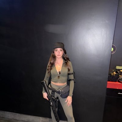 BiancaNvomr7's profile picture. 