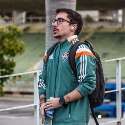 rodnarua_'s profile picture. Fluminense Football Club 🇭🇺 // Geografia - UERJ 🇵🇸 // Rod na Rua no @podsetorsul 🎙️