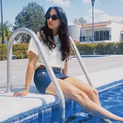 Stephanie_dltc's profile picture. tal vez sea eso un árbol o tal vez el amor