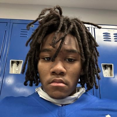 Jared_Ghz's profile picture. Westview high school | class of 26 | positions between 4 years | MLB/OLB/DE/S | 5’11ft | 180lbs| ja.redgood023@gmail.com | 480 640 7957 |