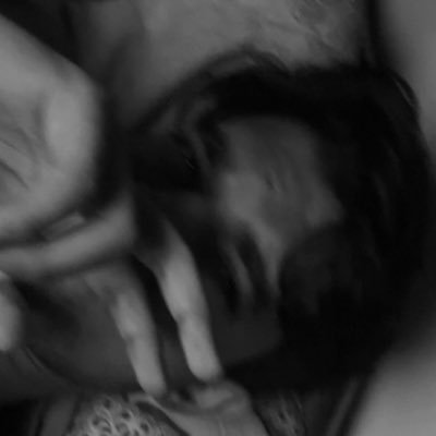 cheesypeazyy's profile picture. im living in your head rent free