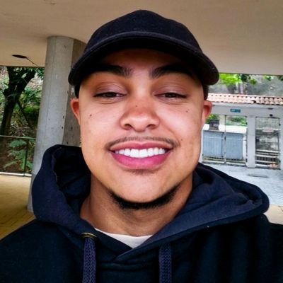 b4rn4rdo's profile picture. 