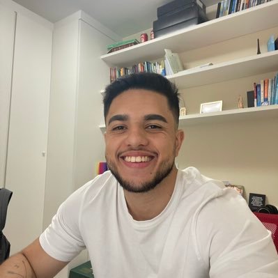 guslopes35's profile picture. Jornalista | Apaixonado por esportes |  @basquetudo