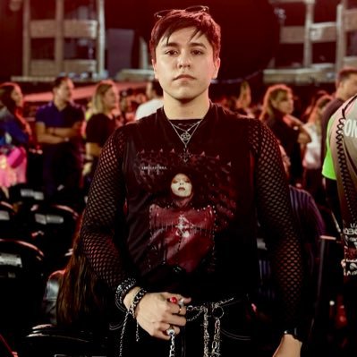 RealMaro's profile picture. ♌︎ ~ paint me happy in blue ~ ♎︎