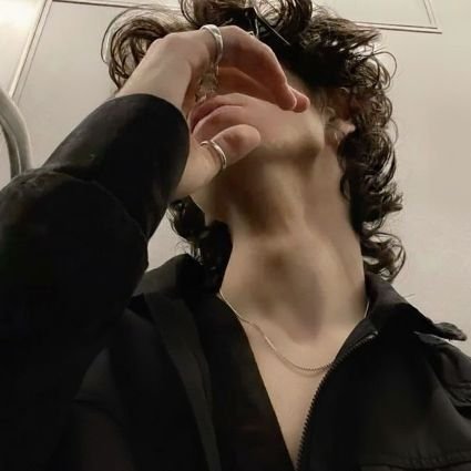 chueogj's profile picture. 