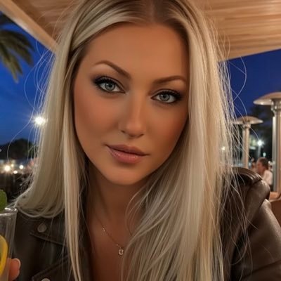 leasahilton's profile picture. 𝙃𝙖𝙣𝙙𝙢𝙖𝙙𝙚 𝘽𝘽𝙌 𝙍𝙪𝙗𝙨, 𝙃𝙚𝙧𝙗𝙨 + 𝙎𝙥𝙞𝙘𝙚𝙨 ✨ https://t.co/MixUf3tUuW