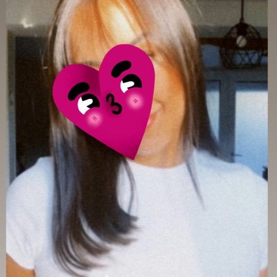 kz21222's profile picture. 🦷