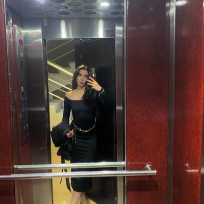 busradrn0's profile picture. 