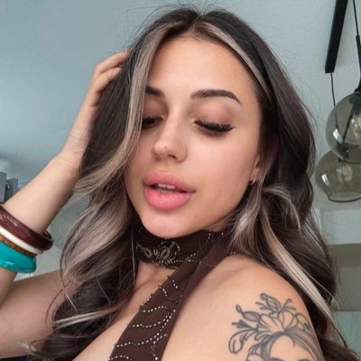 goddesstina__'s profile picture. 50$ to DM | Trouble in human form | A walking mix of chaos, danger and sin | I am @thegoddesstina_ & @spoil_tina