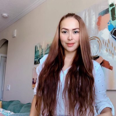 Wintergarden21's profile picture. 🩷Administradora de empresas. mujer de carácter; mantiene su dignidad y enfrenta confiada el futuro. Fuerza y honra son su vestidura. Proverb 31:25