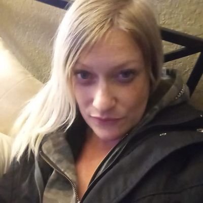 FloHill12810's profile picture. 