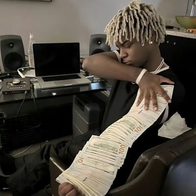 Agregator6_5kW's profile picture. 2k pr | 300$ (unofficial)
18🎂| 🇵🇱
Player for @CertainCRT